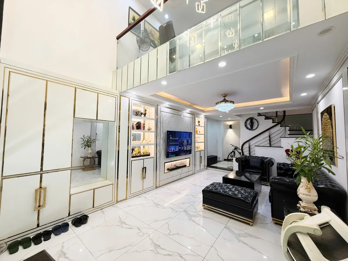 Bán Ngõ Giếng Mứt, Bạch Mai, Hai Bà Trưng, Hà Nội