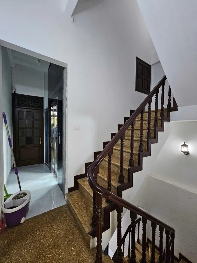 Bán Hồng Hà, Hoàn Kiếm, Hà Nội